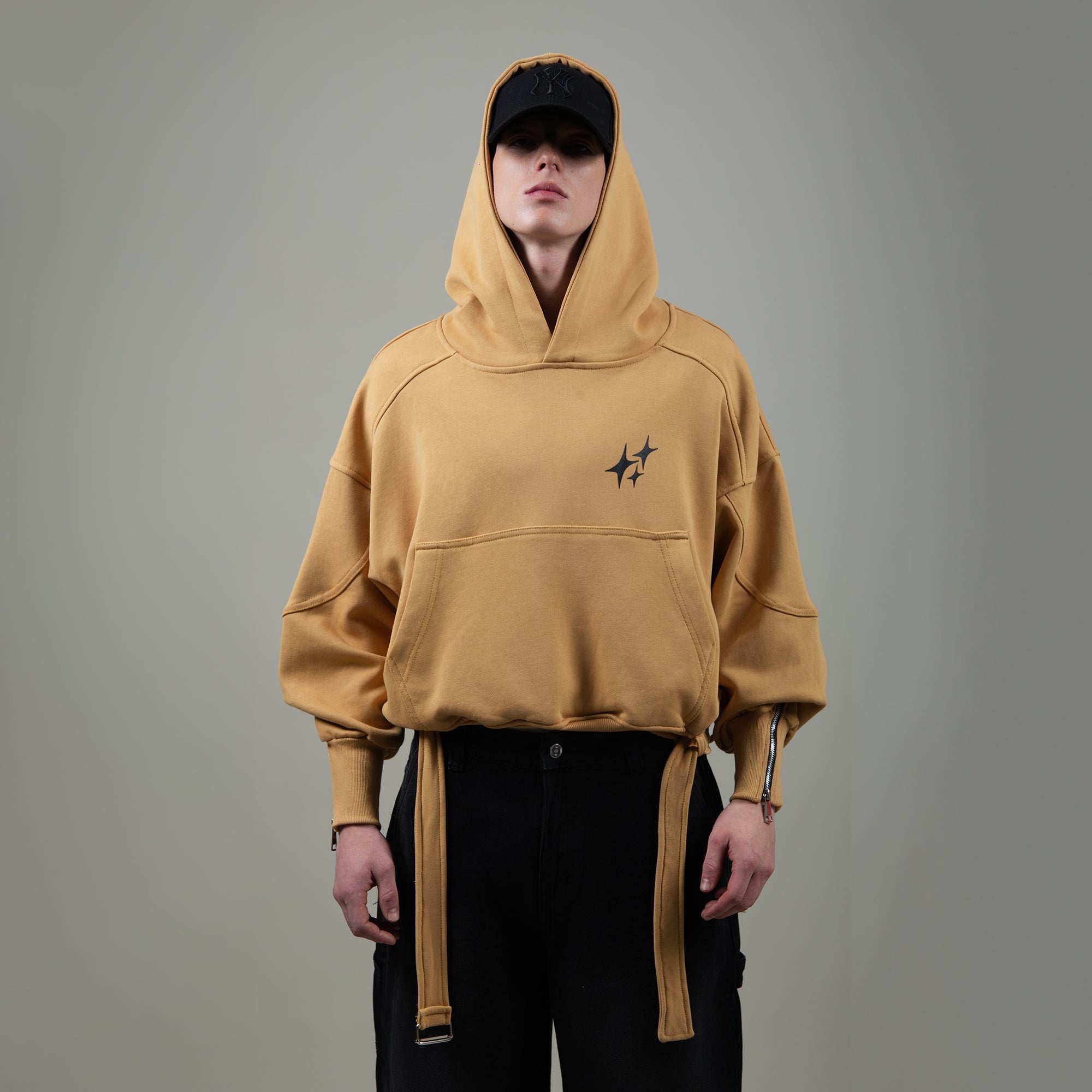 HOODIE STRAP STAR