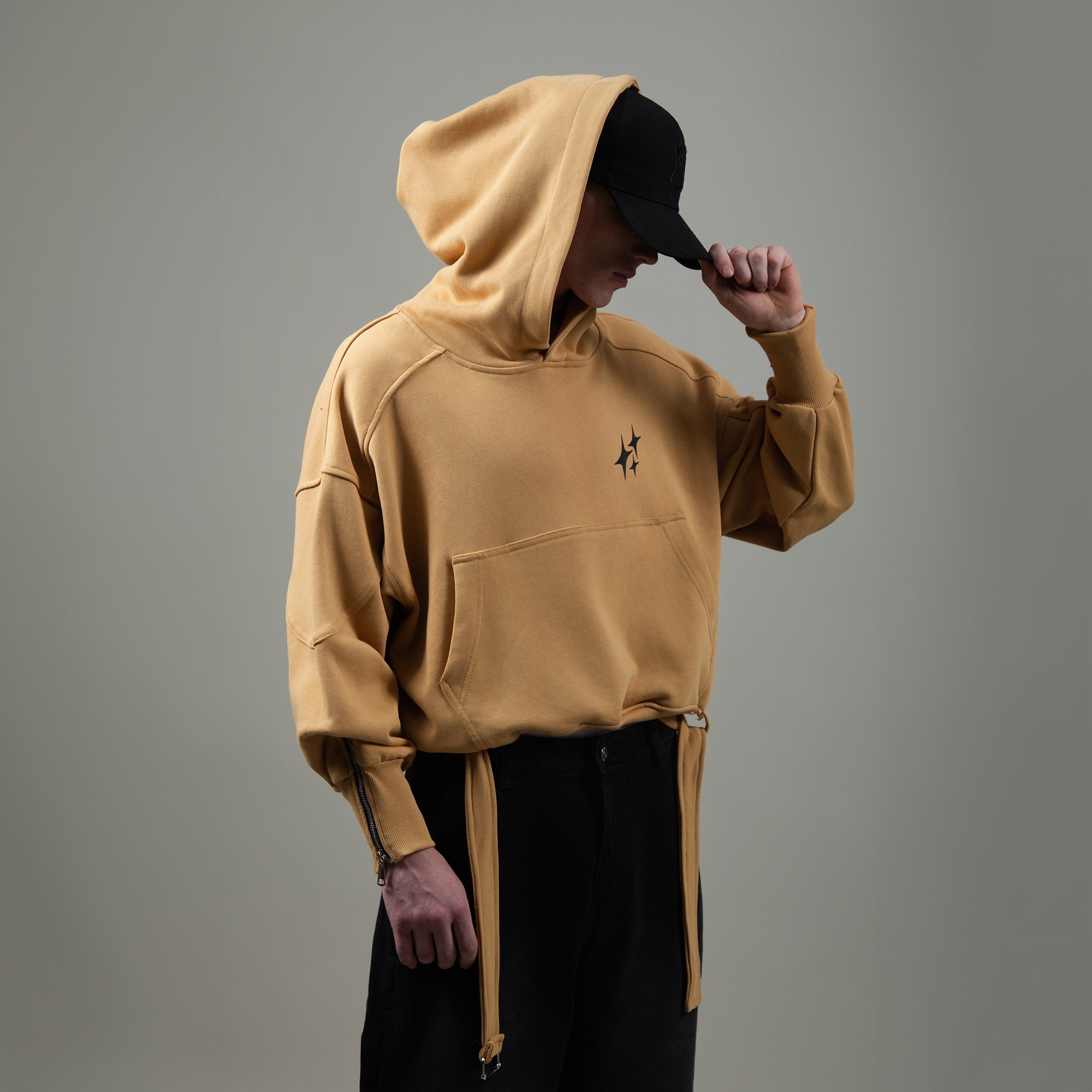 HOODIE STRAP STAR